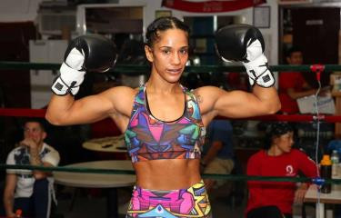 Amanda serrano4 2f3b4a63 focus 0.01 0.32 375 240